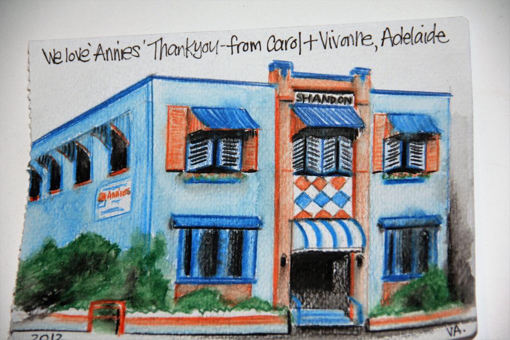 Annie'S Shandon Inn Brisbane Exterior photo